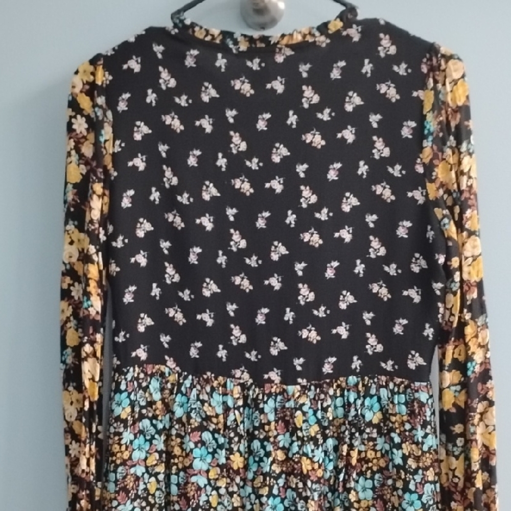 ⭐Forever 21 Black Floral Long Sleeve Dress Size Small Great Condition⭐ - Picture 4 of 5